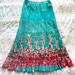 Komarov 2 pc set. Tank and skirt, never worn, one of a kind. Subtle pleating